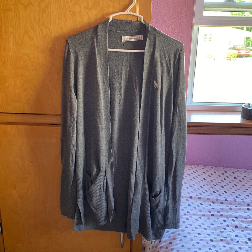 Abercrombie & Fitch, size small, grey, open cardigan